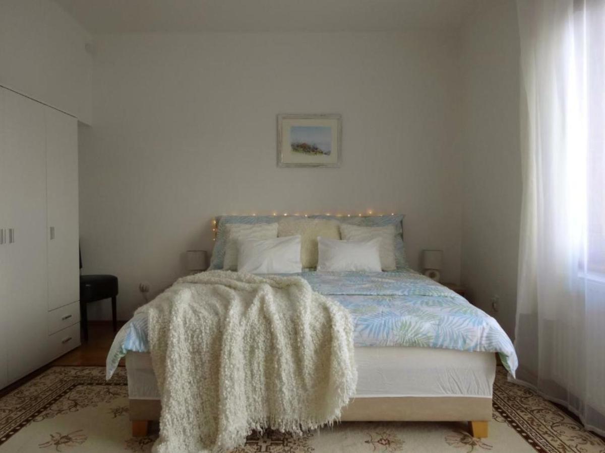 Ferienwohnung Laszlo Apartman Tihany Exterior foto