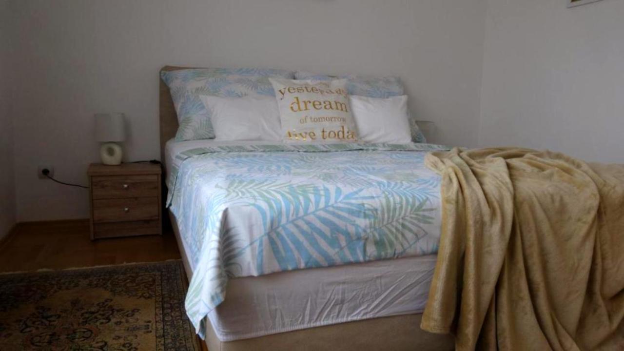 Ferienwohnung Laszlo Apartman Tihany Exterior foto